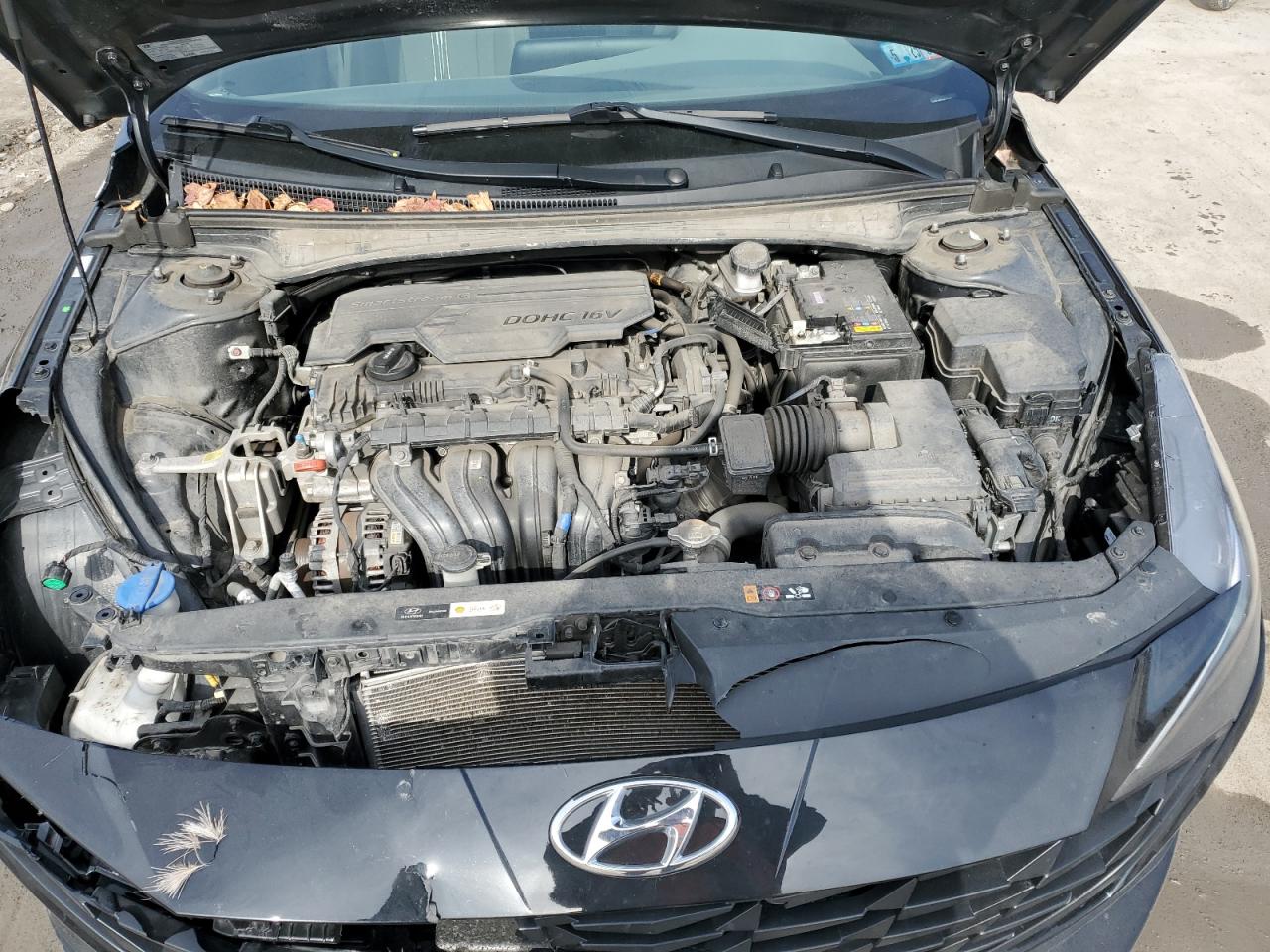 2021 Hyundai Elantra - Image 11