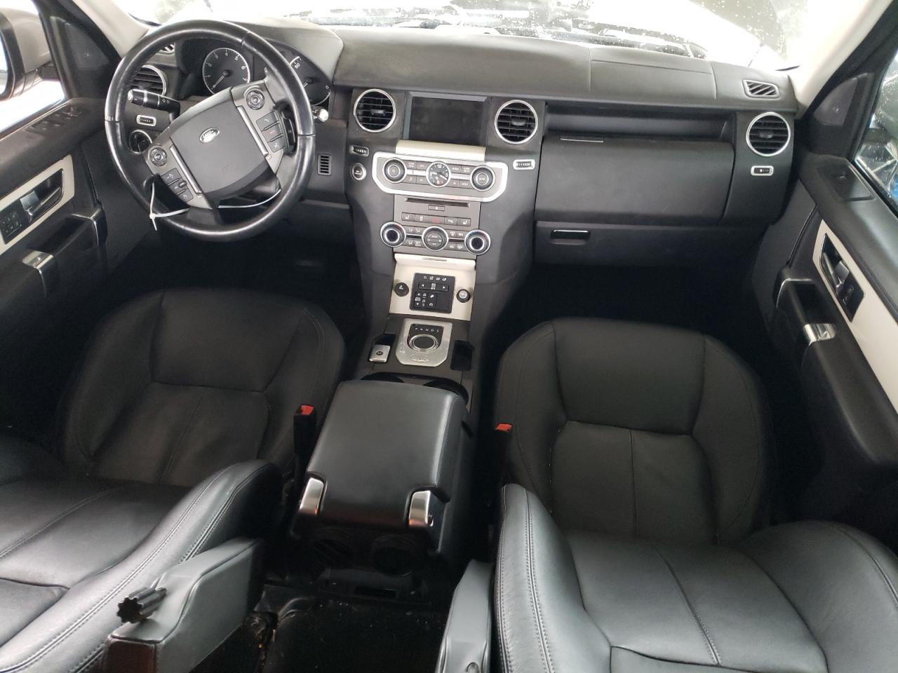 2014 Land Rover LR4 - Image 8