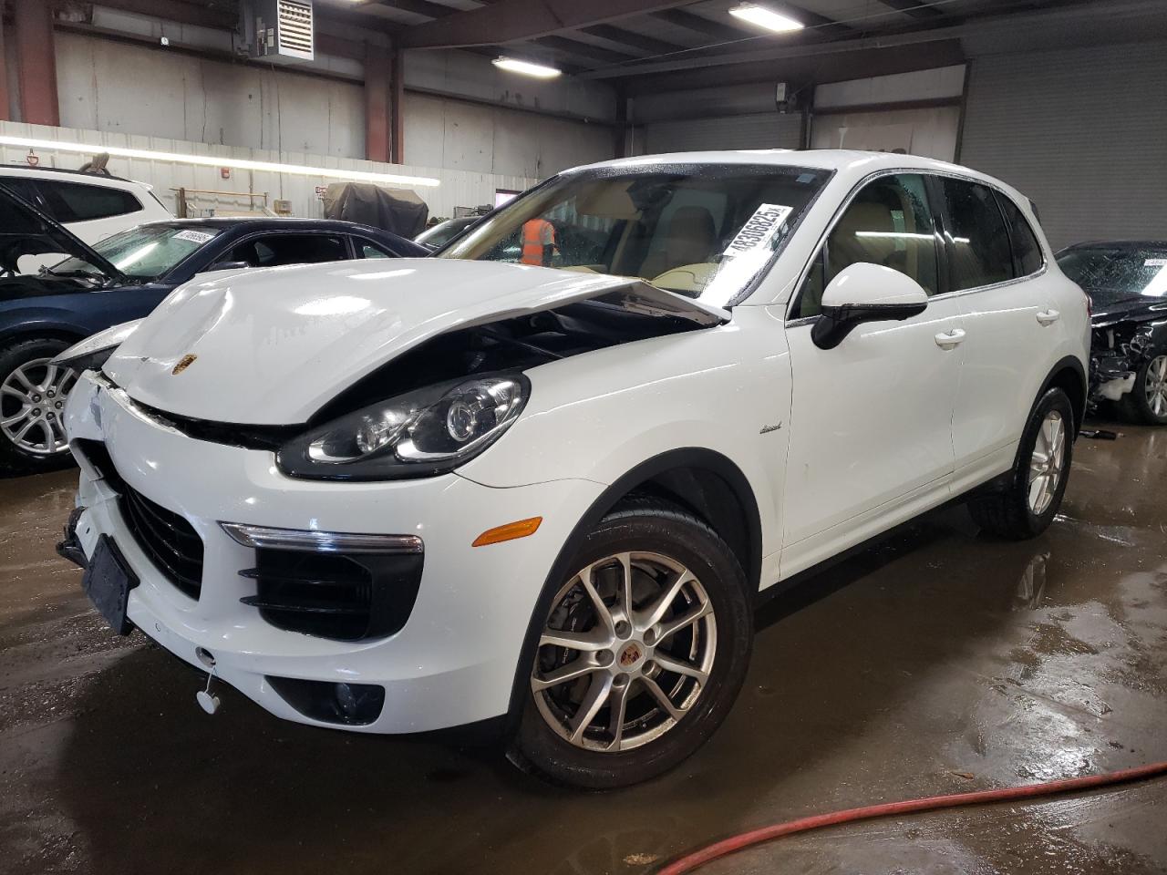 2015 Porsche Cayenne for Sale in Elgin, IL - Front End