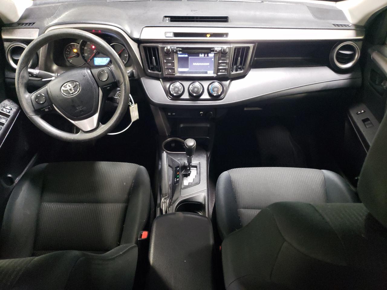 2016 Toyota RAV 4 - Image 8