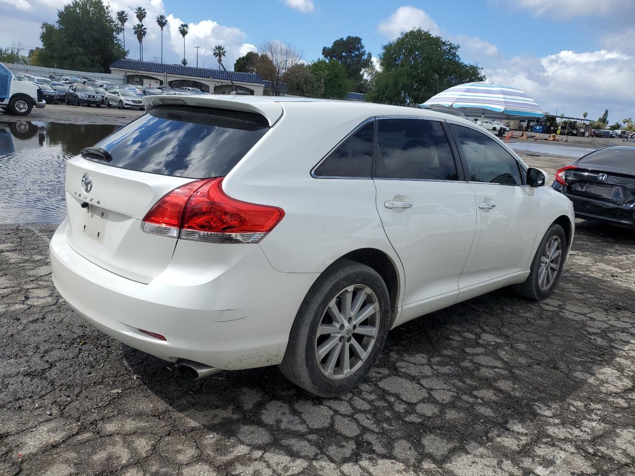 2009 Toyota Venza - Image 3