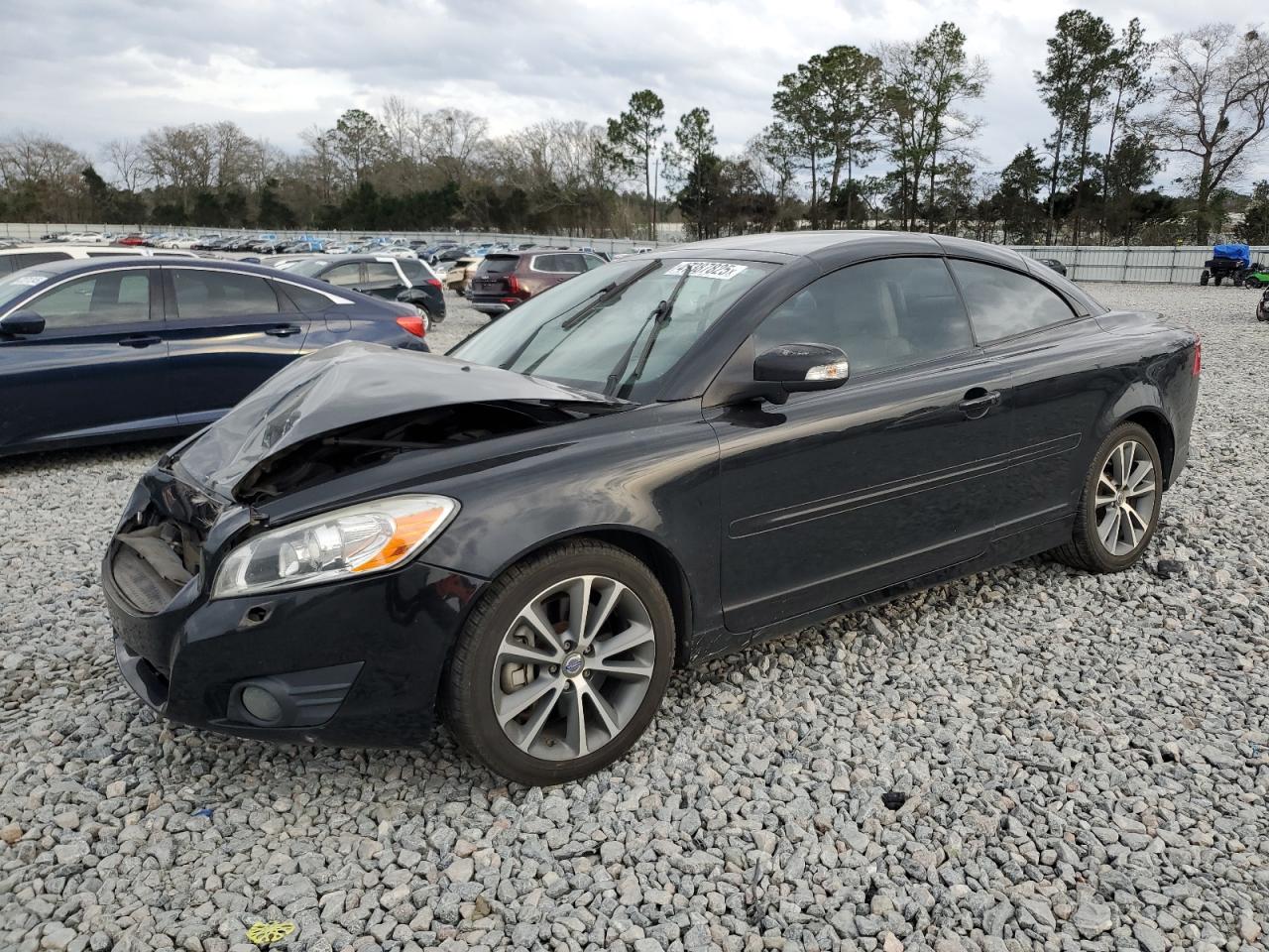 2012 VOLVO C70