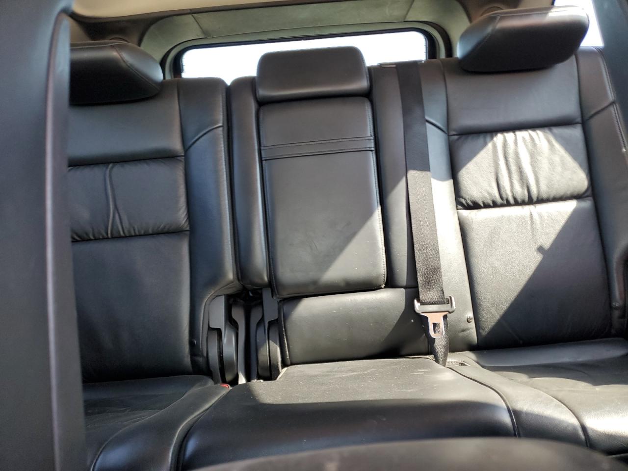 2012 Jeep Grand Cherokee - Image 10