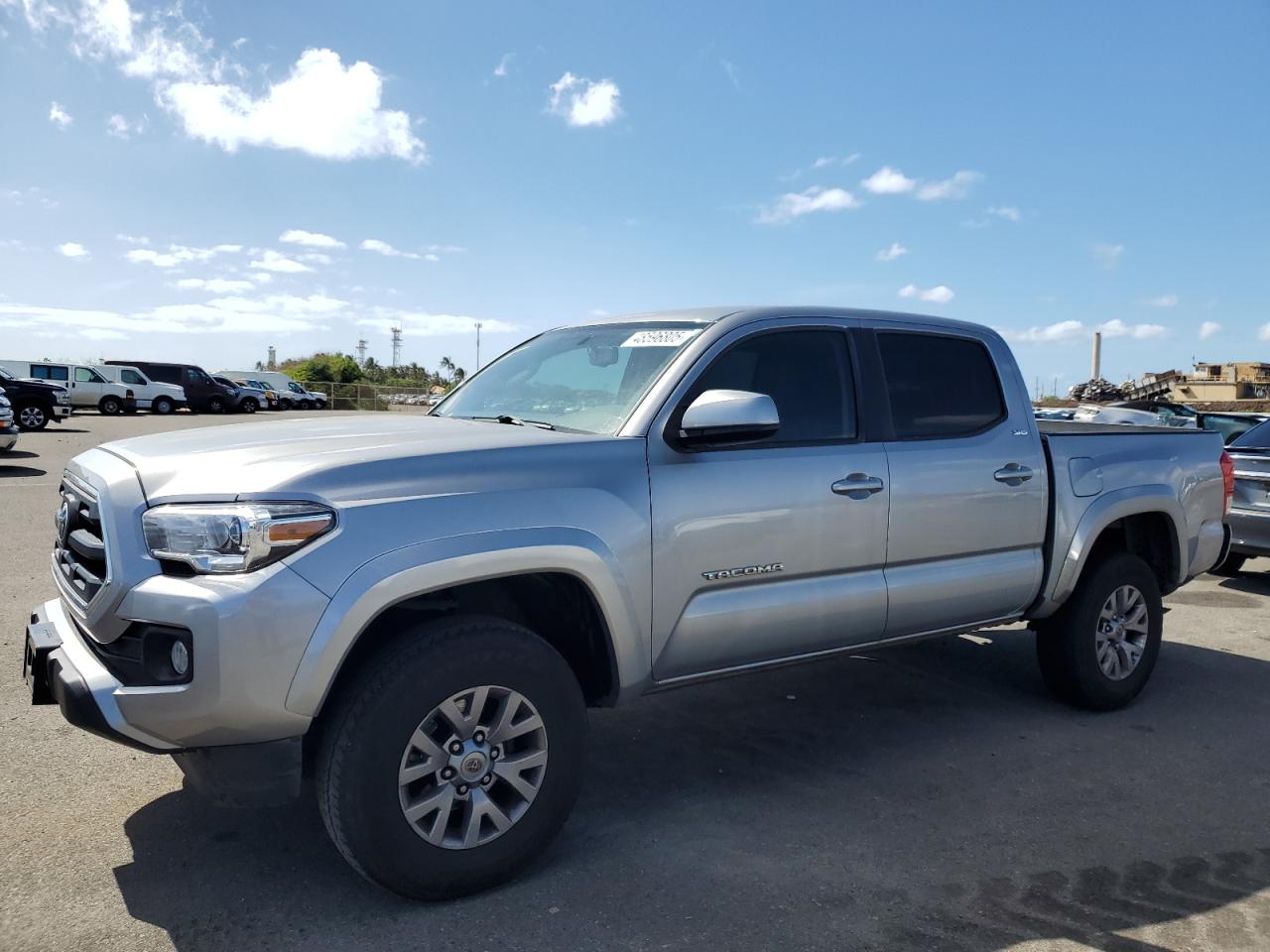 2016 Toyota Tacoma Double Cab იყიდება Kapolei-ში, HI - Rear End