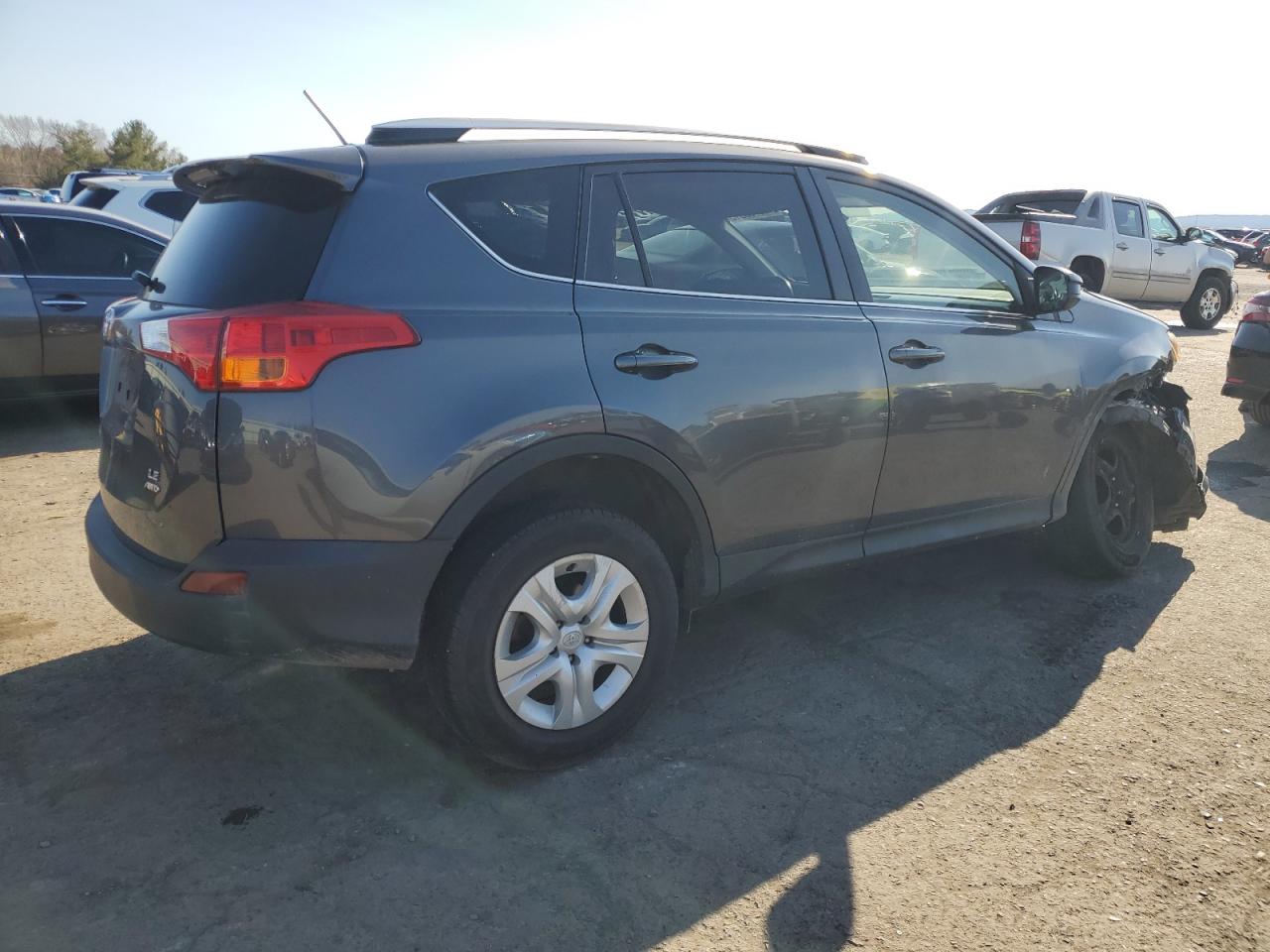2015 Toyota RAV 4 - Image 3