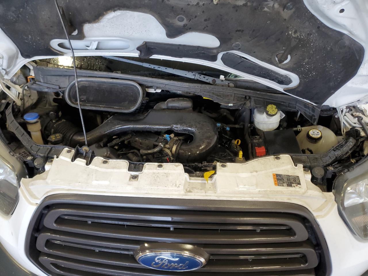 2015 Ford Transit - Image 12