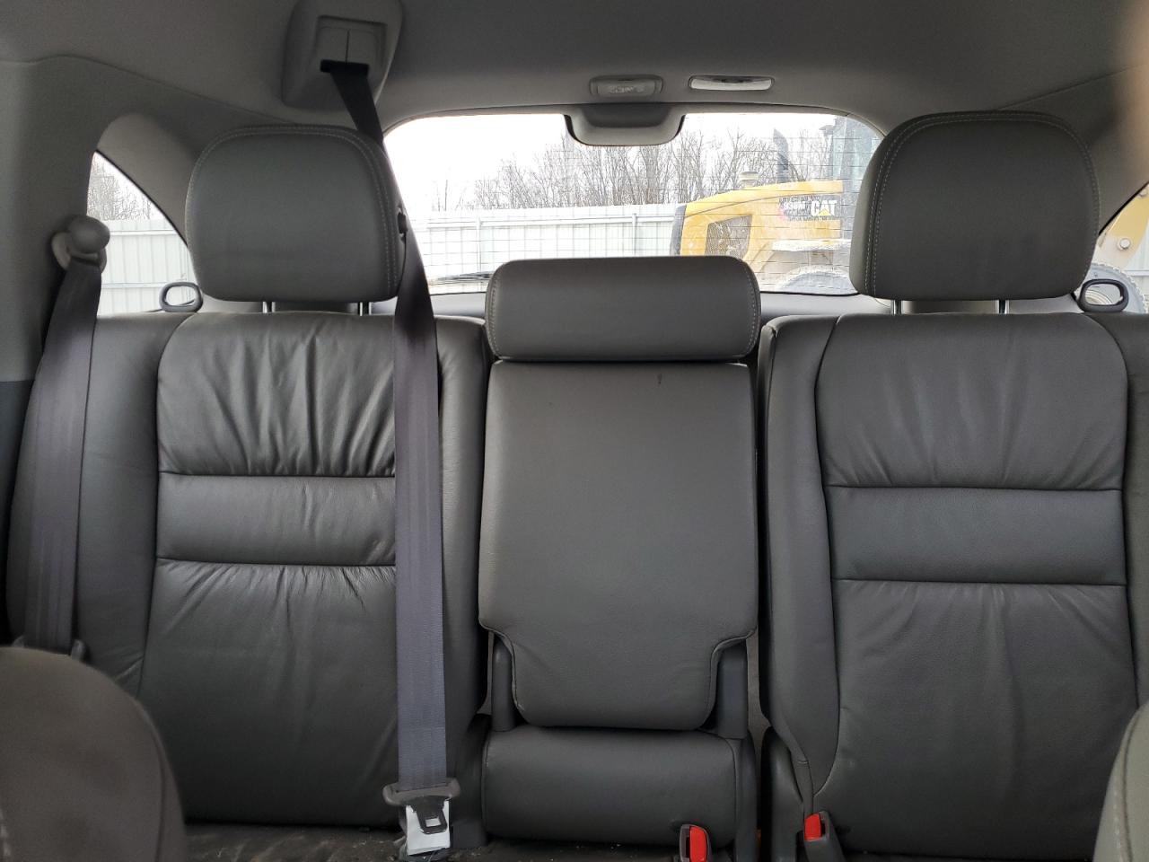 2011 Honda CR-V - Image 10