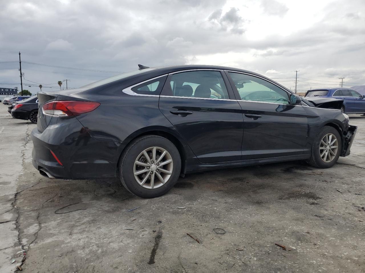 2019 Hyundai Sonata - Image 3