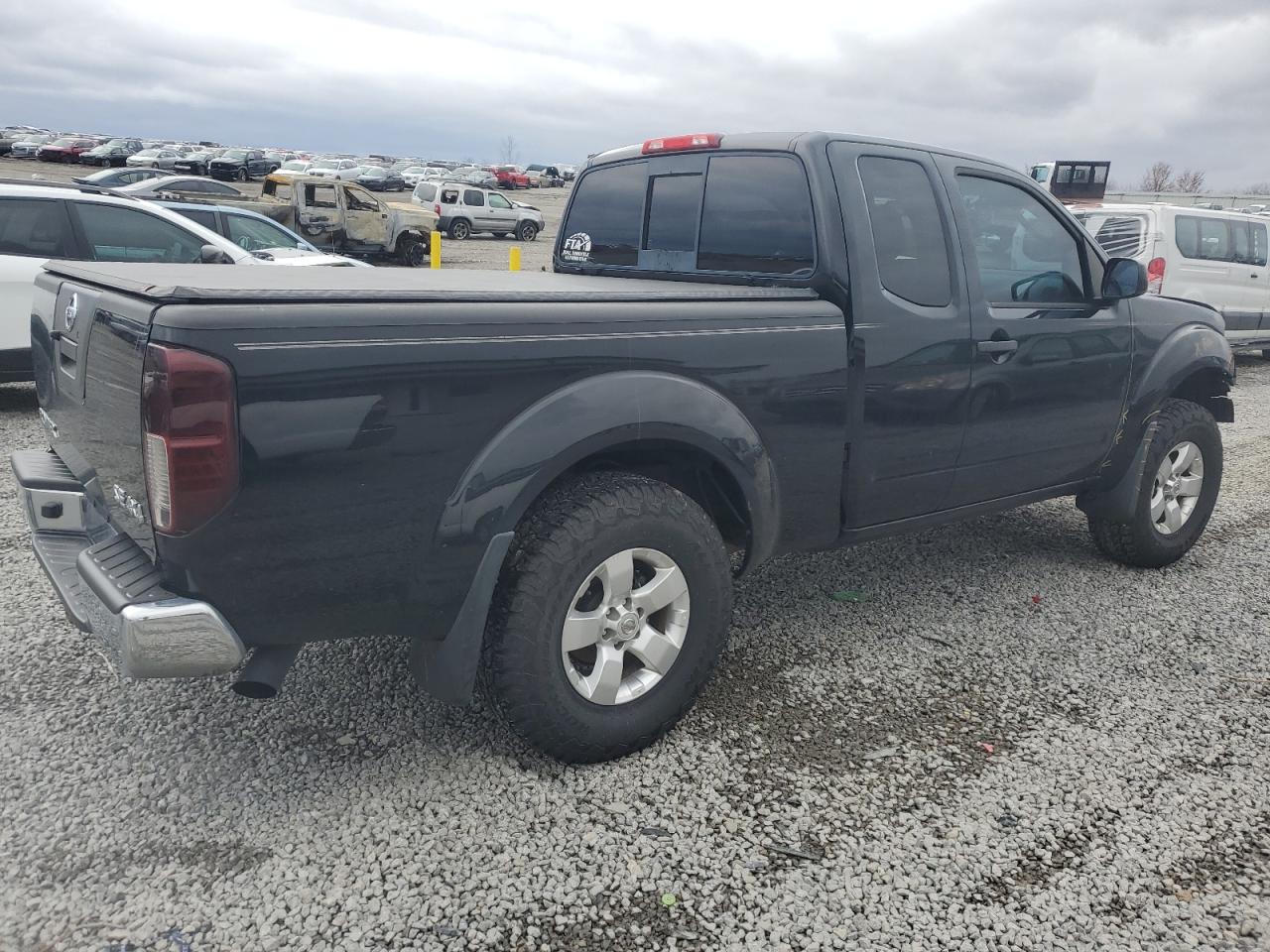 2009 Nissan Navara (Frontier) - Image 3