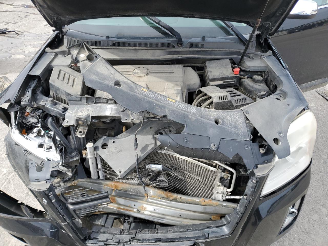 2014 GMC Terrain - Image 13