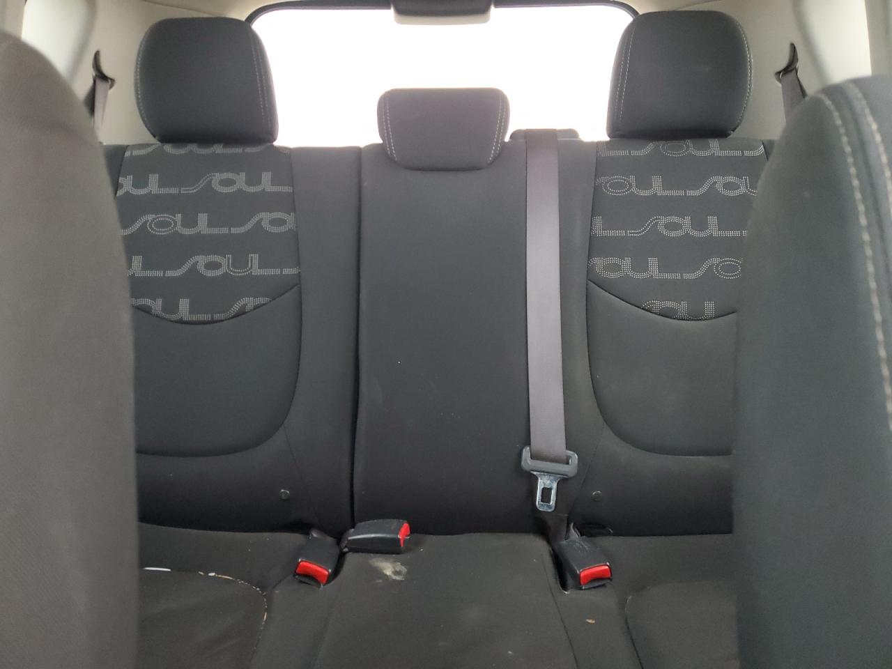 2012 Kia Soul - Image 10