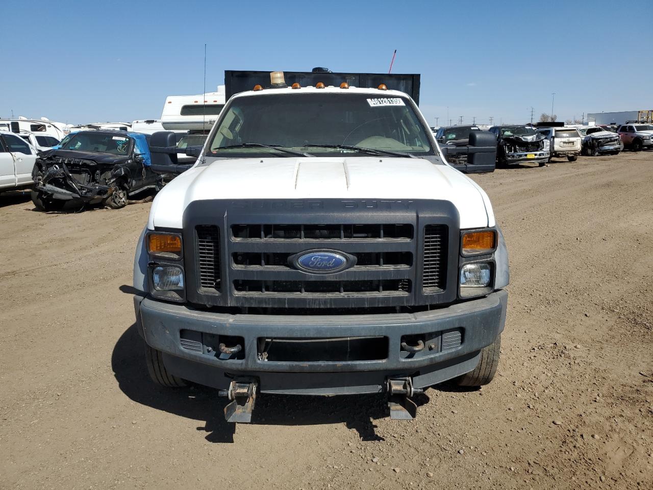 2010 Ford F450 - Image 5