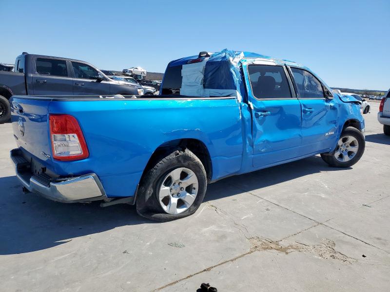  RAM 1500 2022 Granatowy