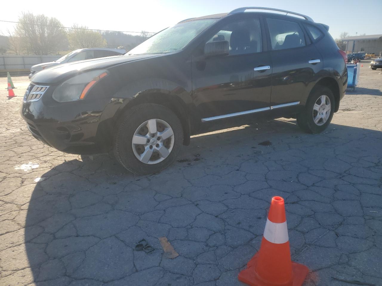 2015 Nissan Rogue - Image 1