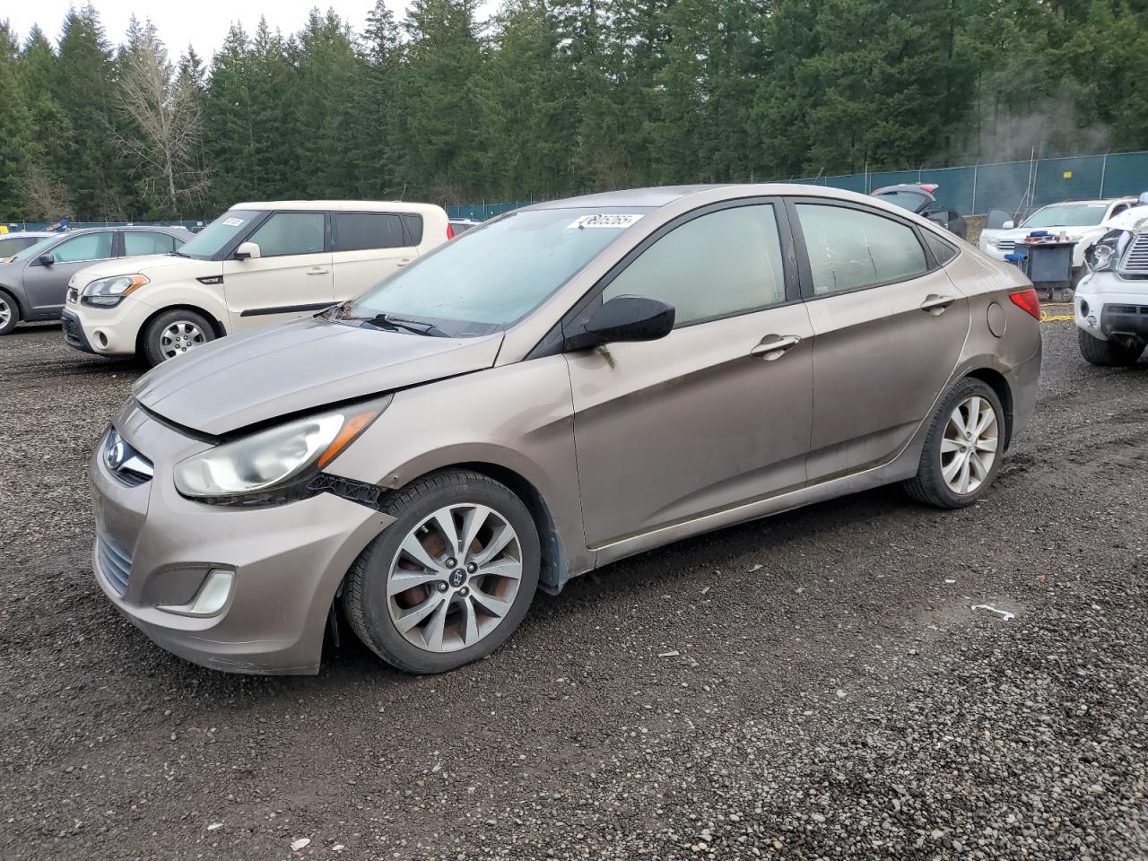 2012 Hyundai Accent Gls for Sale in Graham, WA - Minor Dent/Scratches