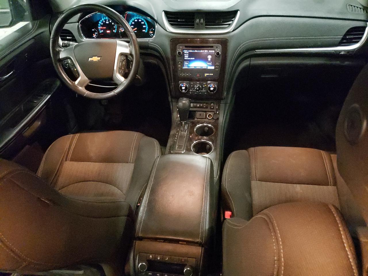 2015 Chevrolet Traverse - Image 8