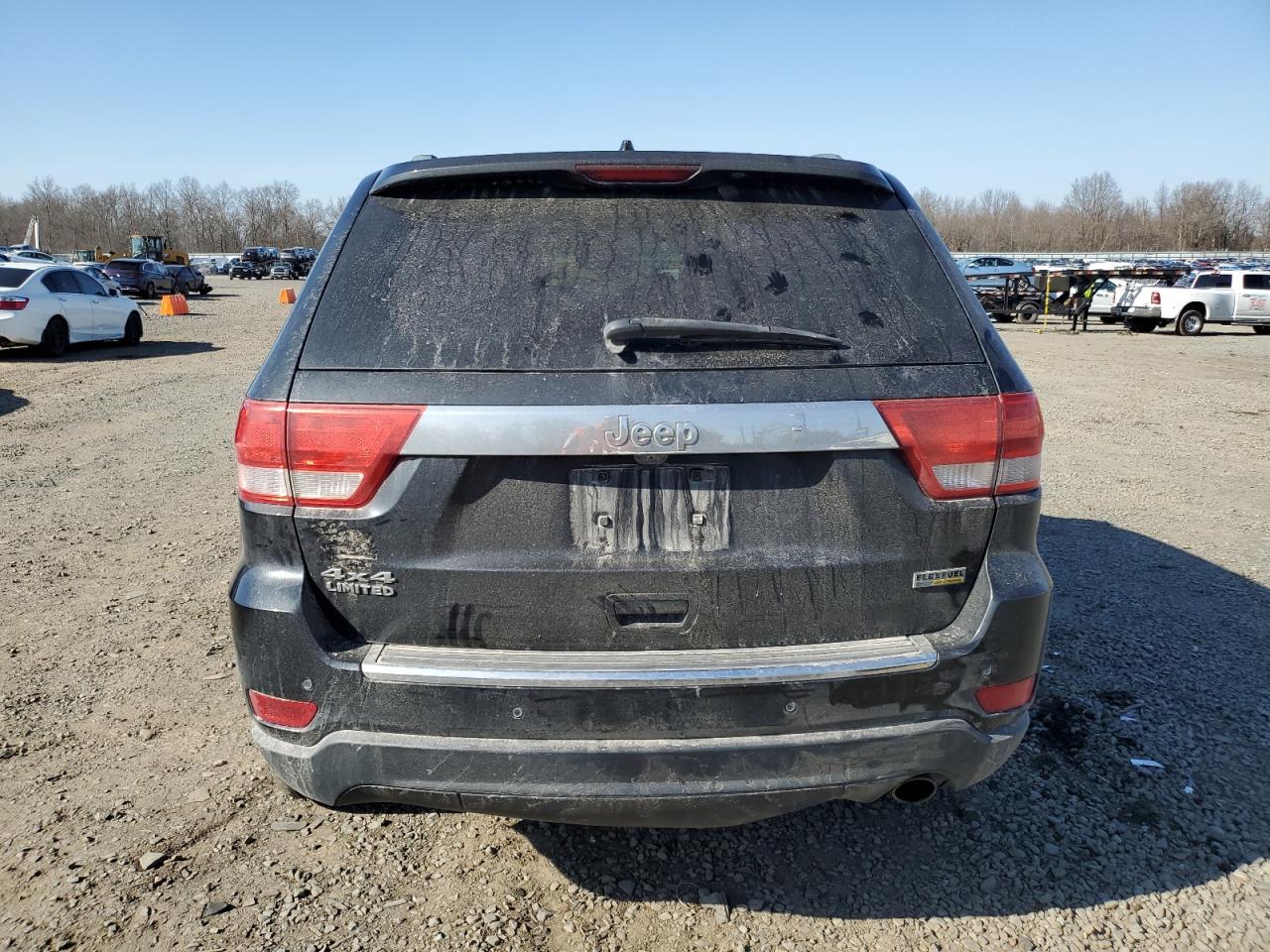 2012 Jeep Grand Cherokee - Image 6