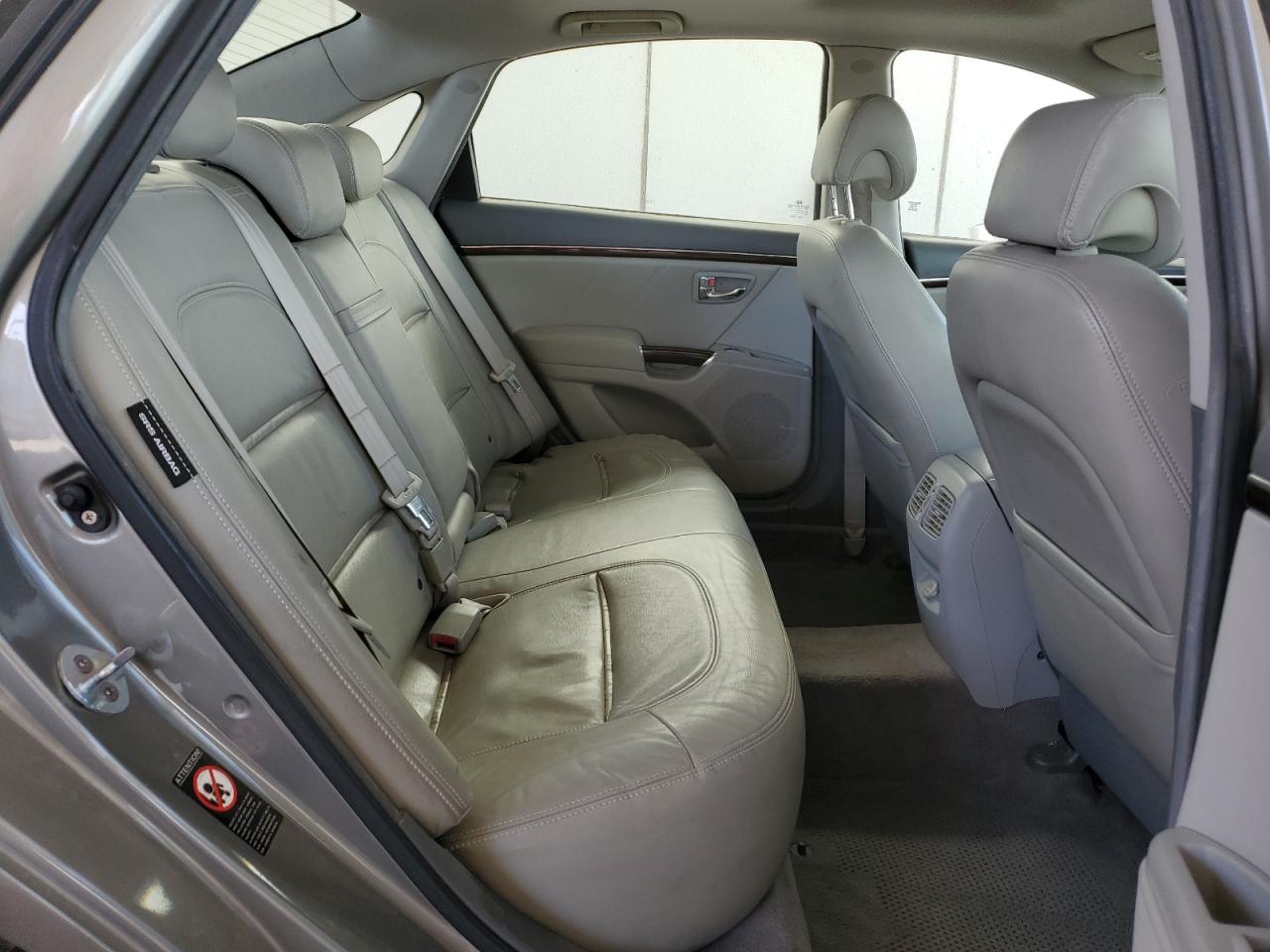 2009 Hyundai Azera - Image 10