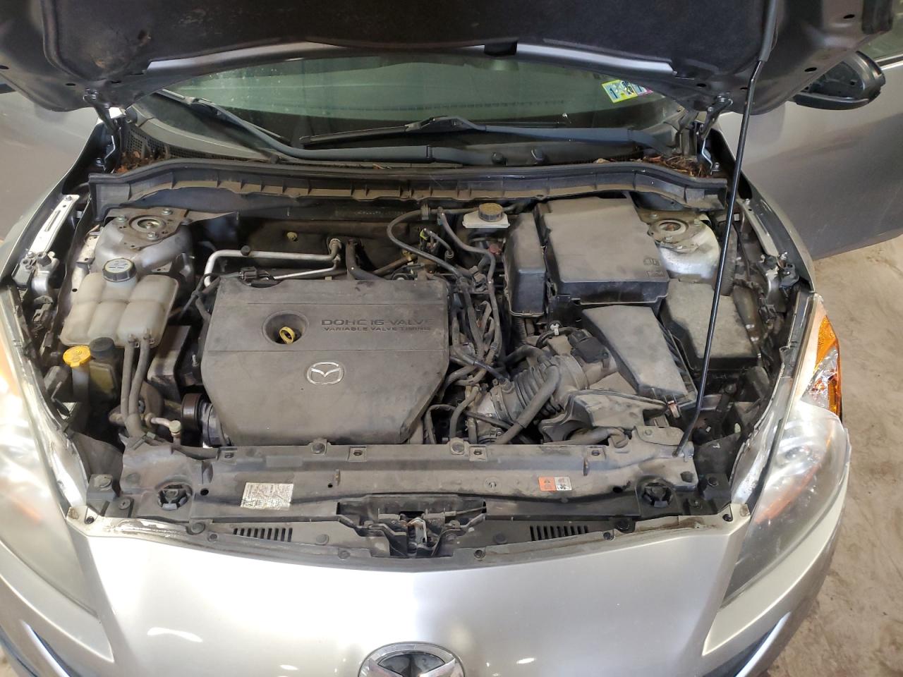 2011 Mazda 3 - Image 11