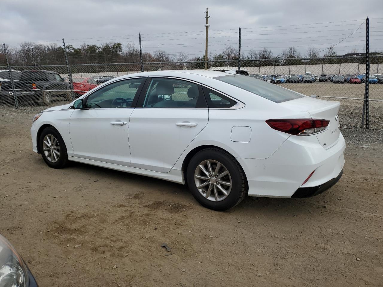 2018 Hyundai Sonata - Image 2