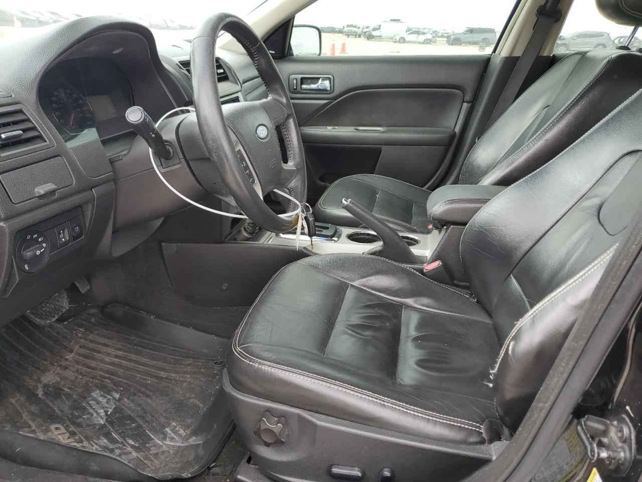 2010 Ford Fusion - Image 7