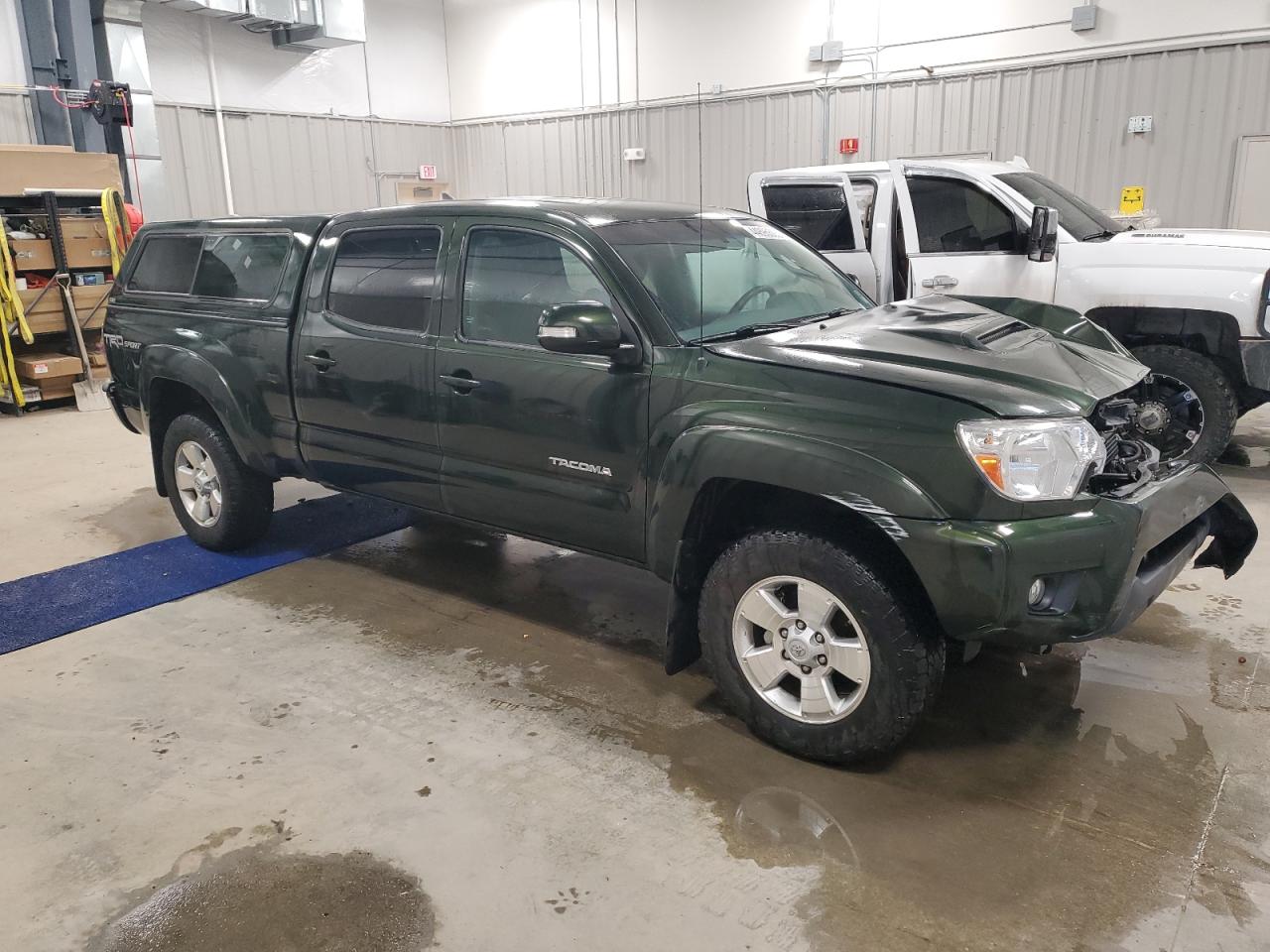 2014 Toyota Tacoma - Image 4