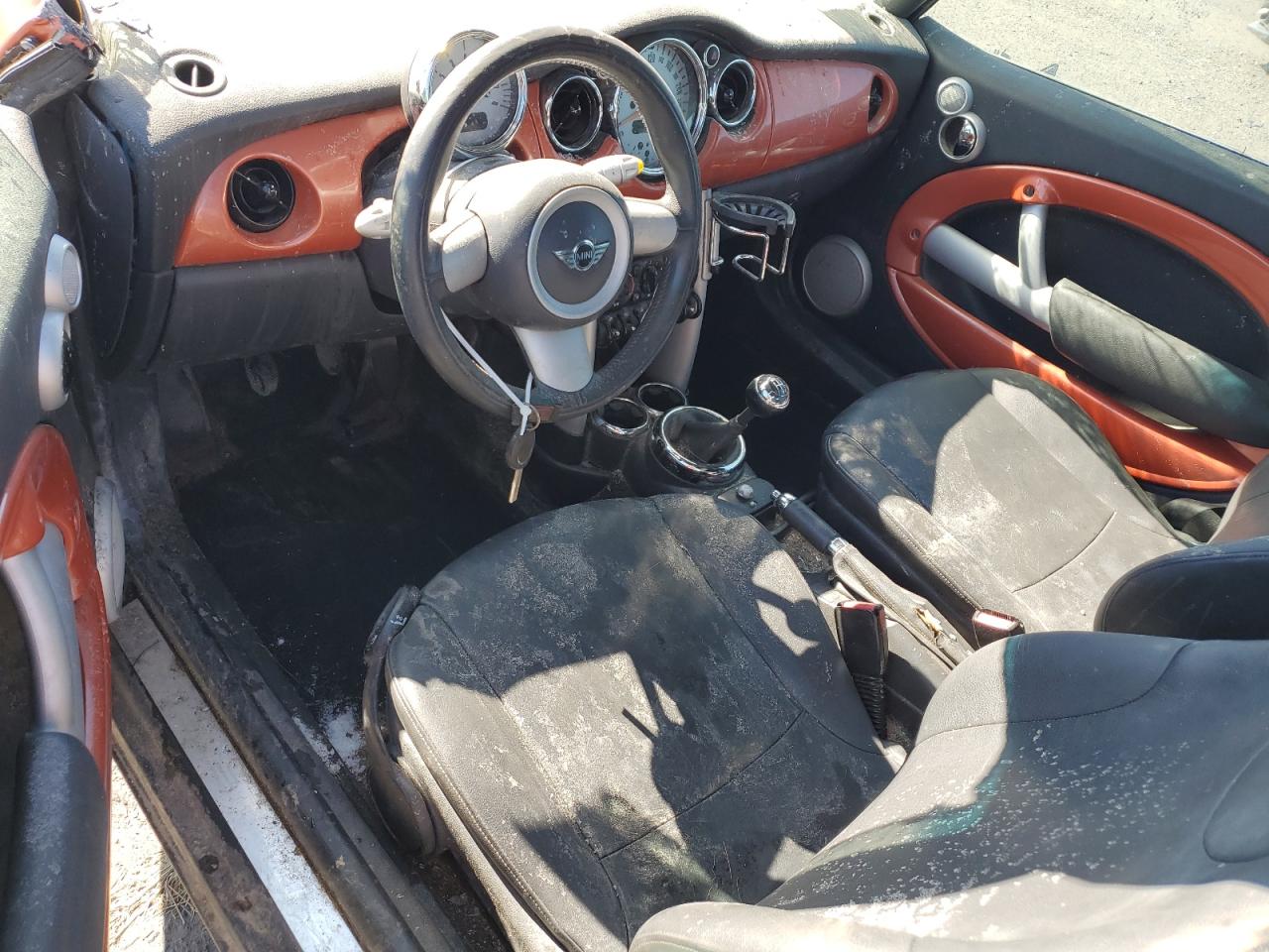 2005 Mini Cooper VIN: WMWRF33585TF62541 Lot: 49868625