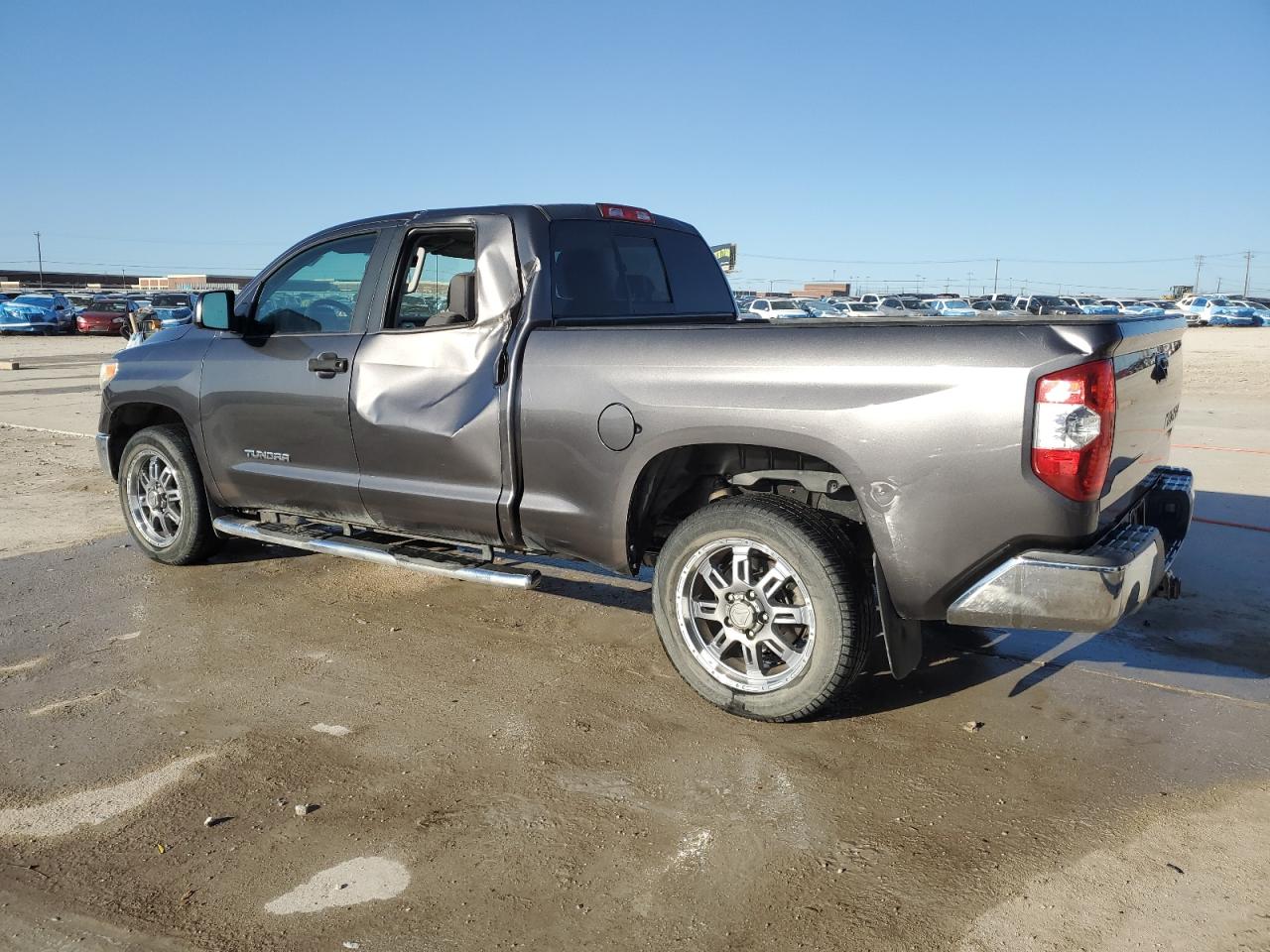 2014 Toyota Tundra - Image 2