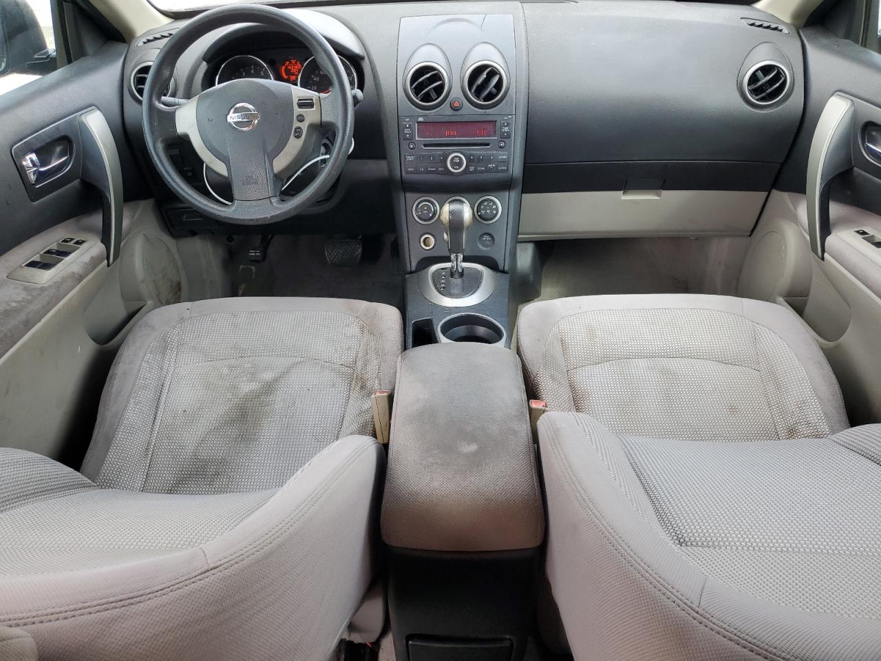 2010 Nissan Rogue - Image 8