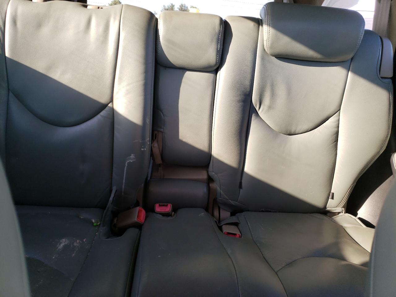 2006 Toyota RAV 4 - Image 10