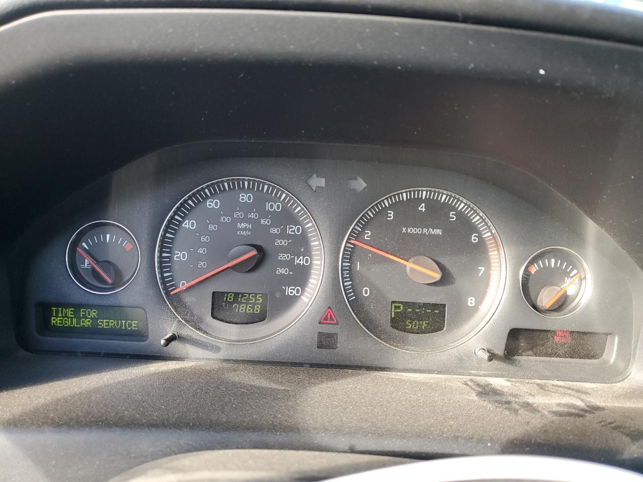 2004 Volvo S60 - Image 9