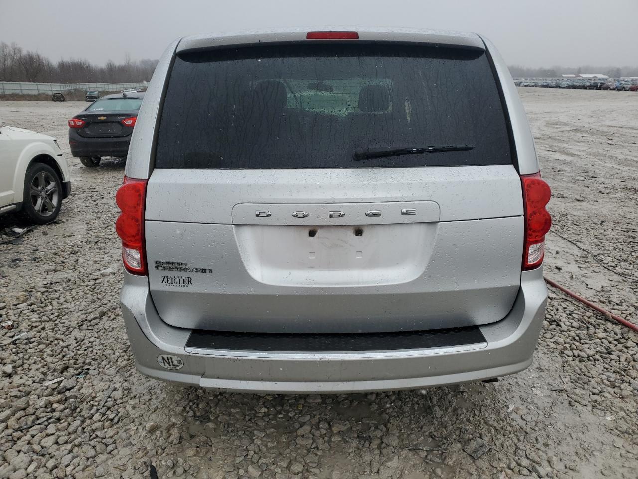 2012 Dodge Caravan - Image 6