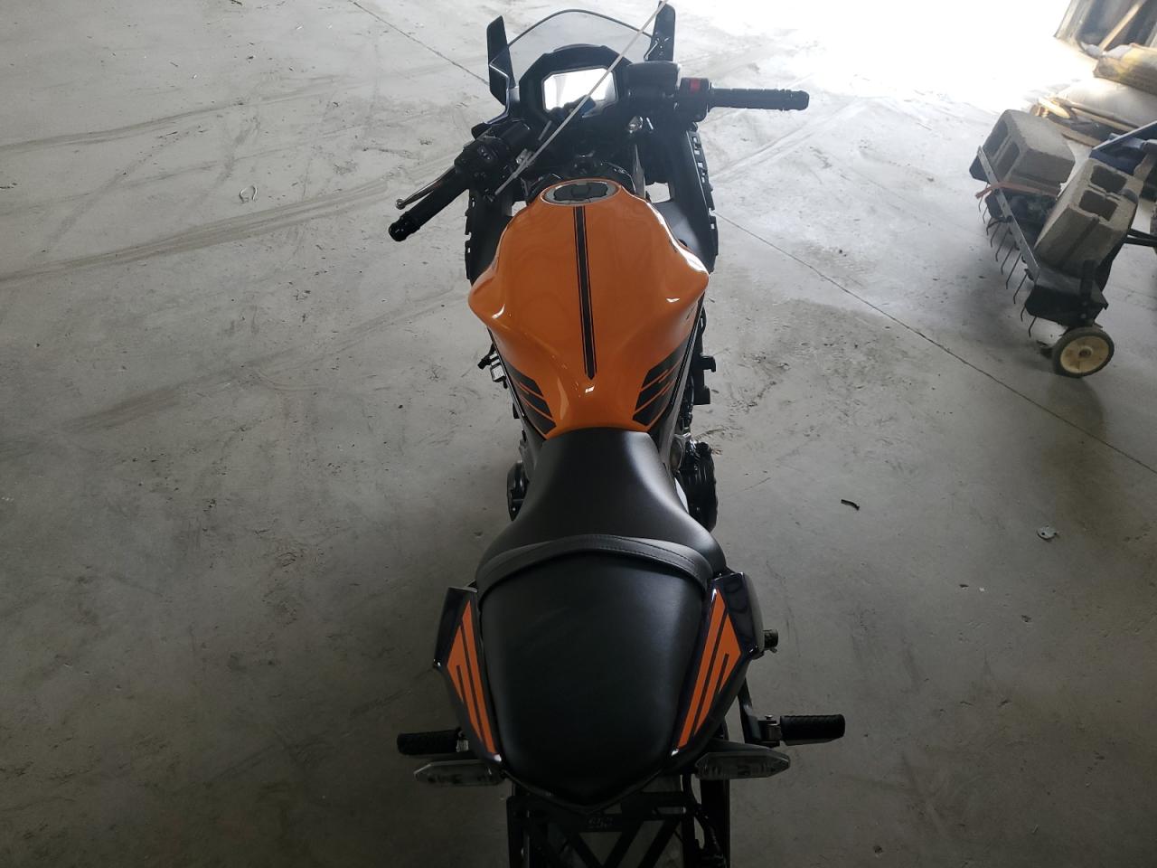 2025 Kawasaki Ex650 P VIN: ML5EXEP16SDAD7412 Lot: 49630515