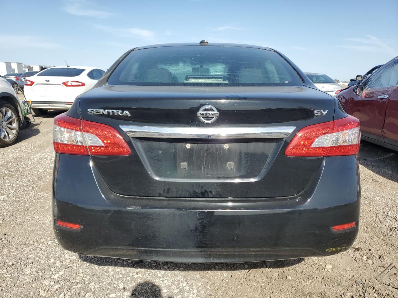 2015 Nissan Sentra - Image 6