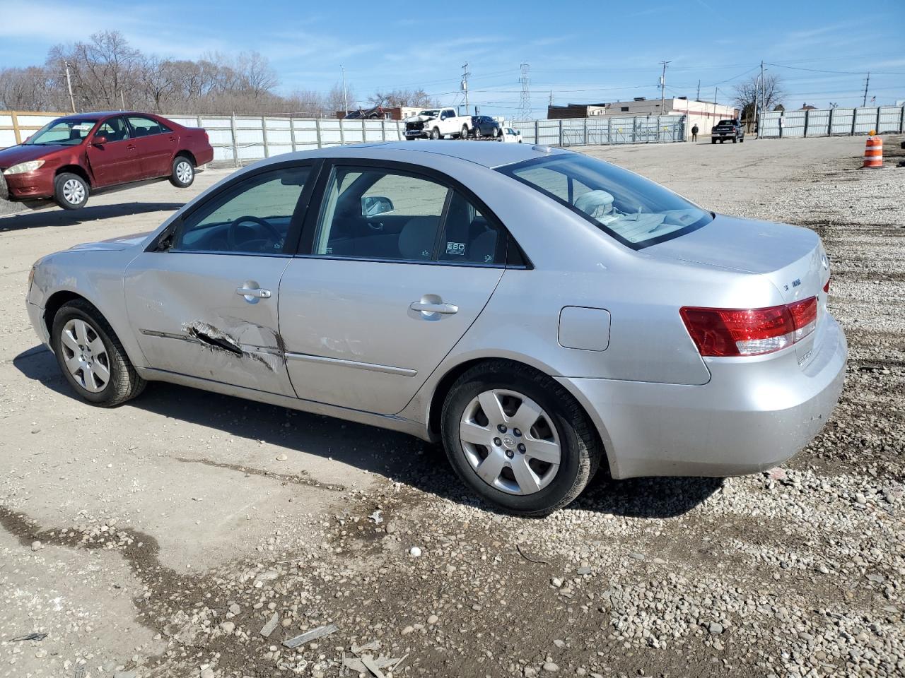 2008 Hyundai Sonata - Image 2