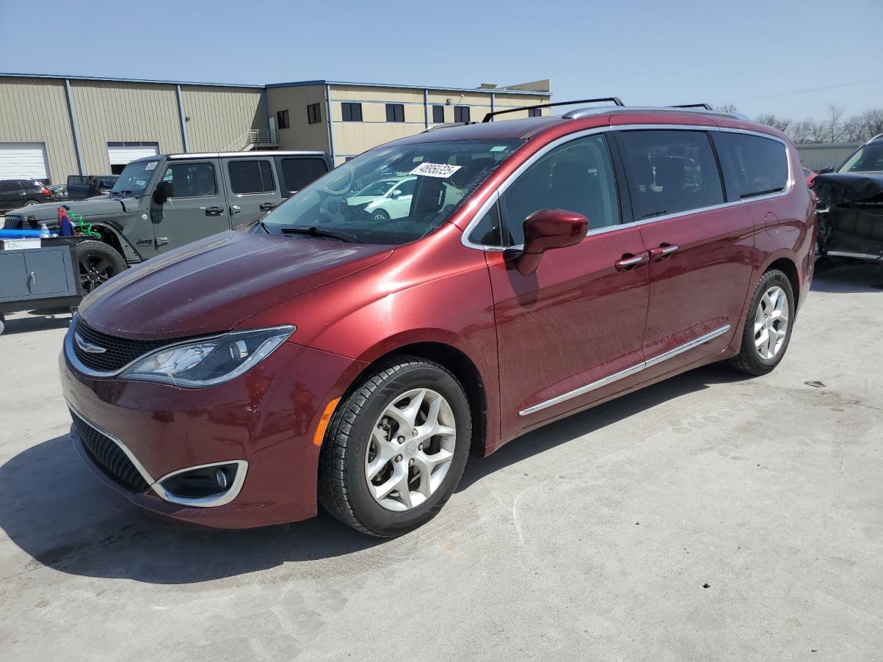 Chrysler Pacifica