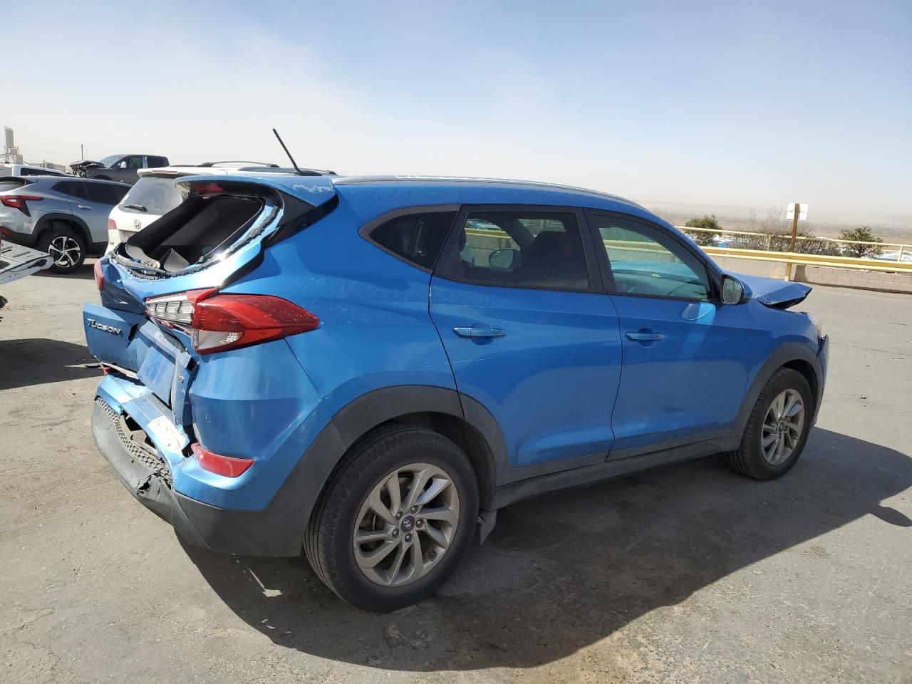 2016 Hyundai Tucson - Image 3