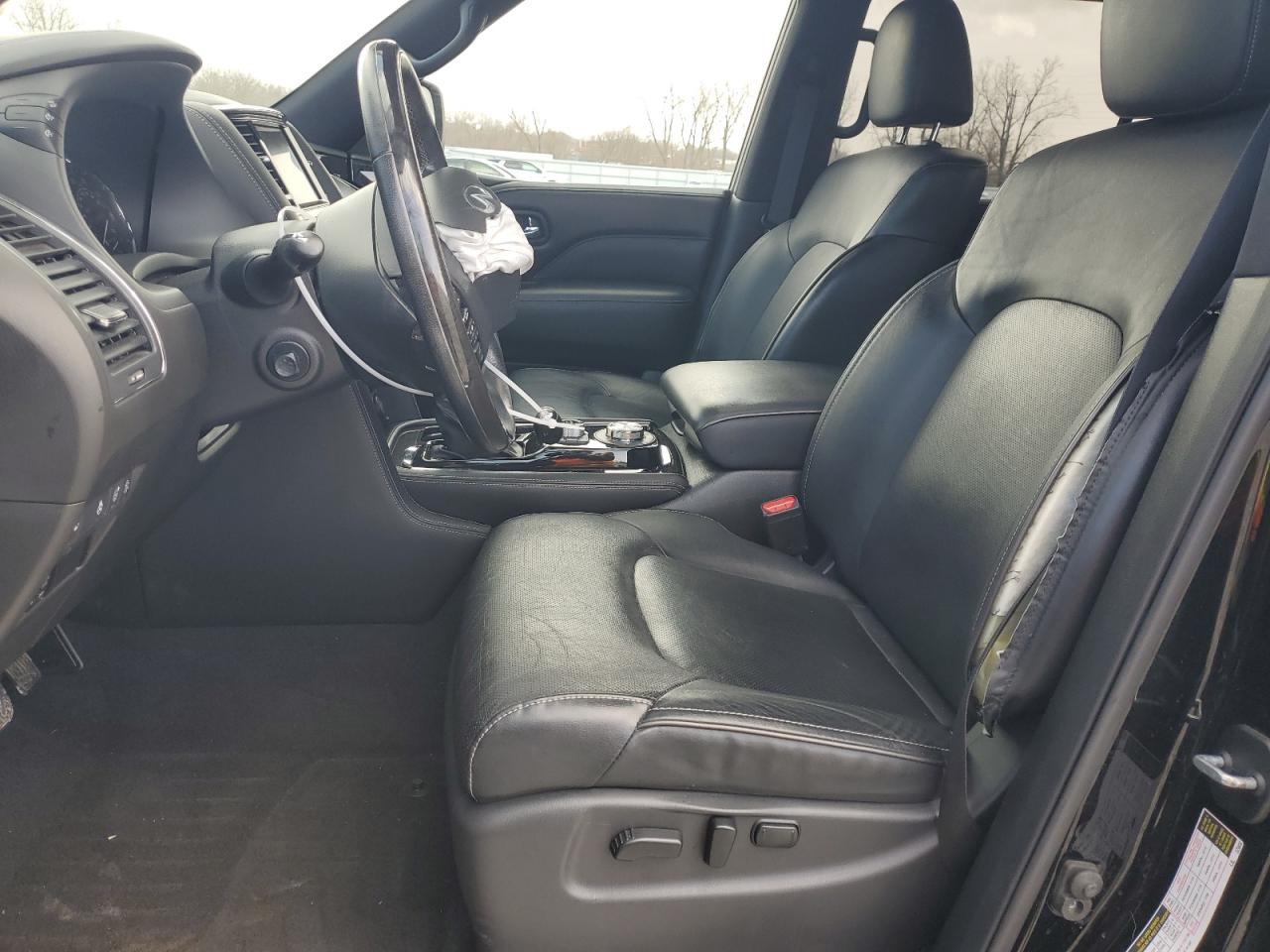2020 Infiniti QX80 - Image 7