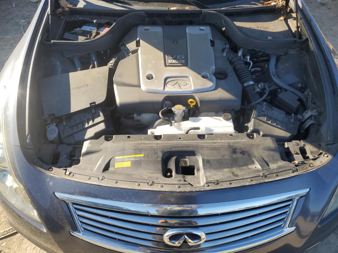 2012 Infiniti G - Image 11