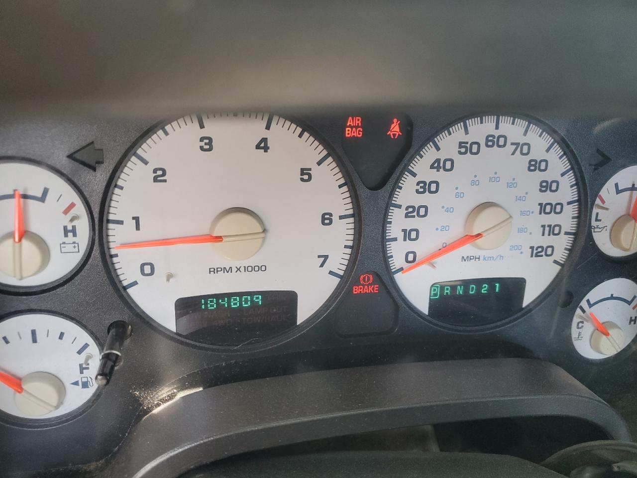 2005 Dodge RAM - Image 9