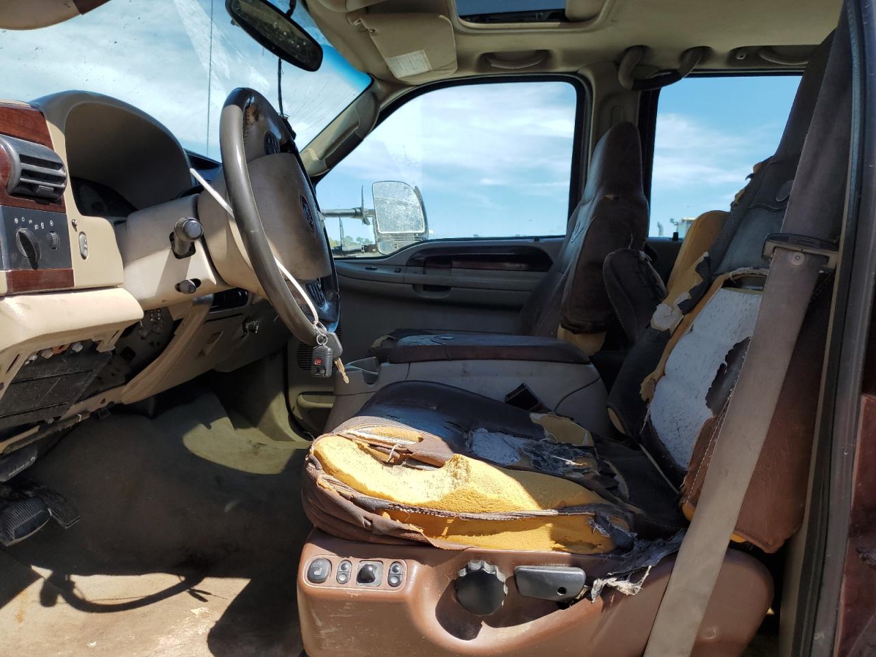 2006 Ford F250 - Image 7