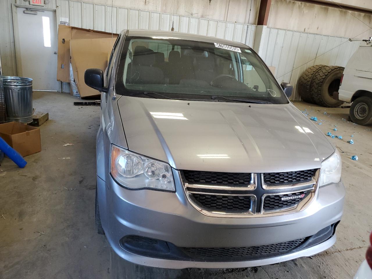 2019 Dodge Caravan - Image 5