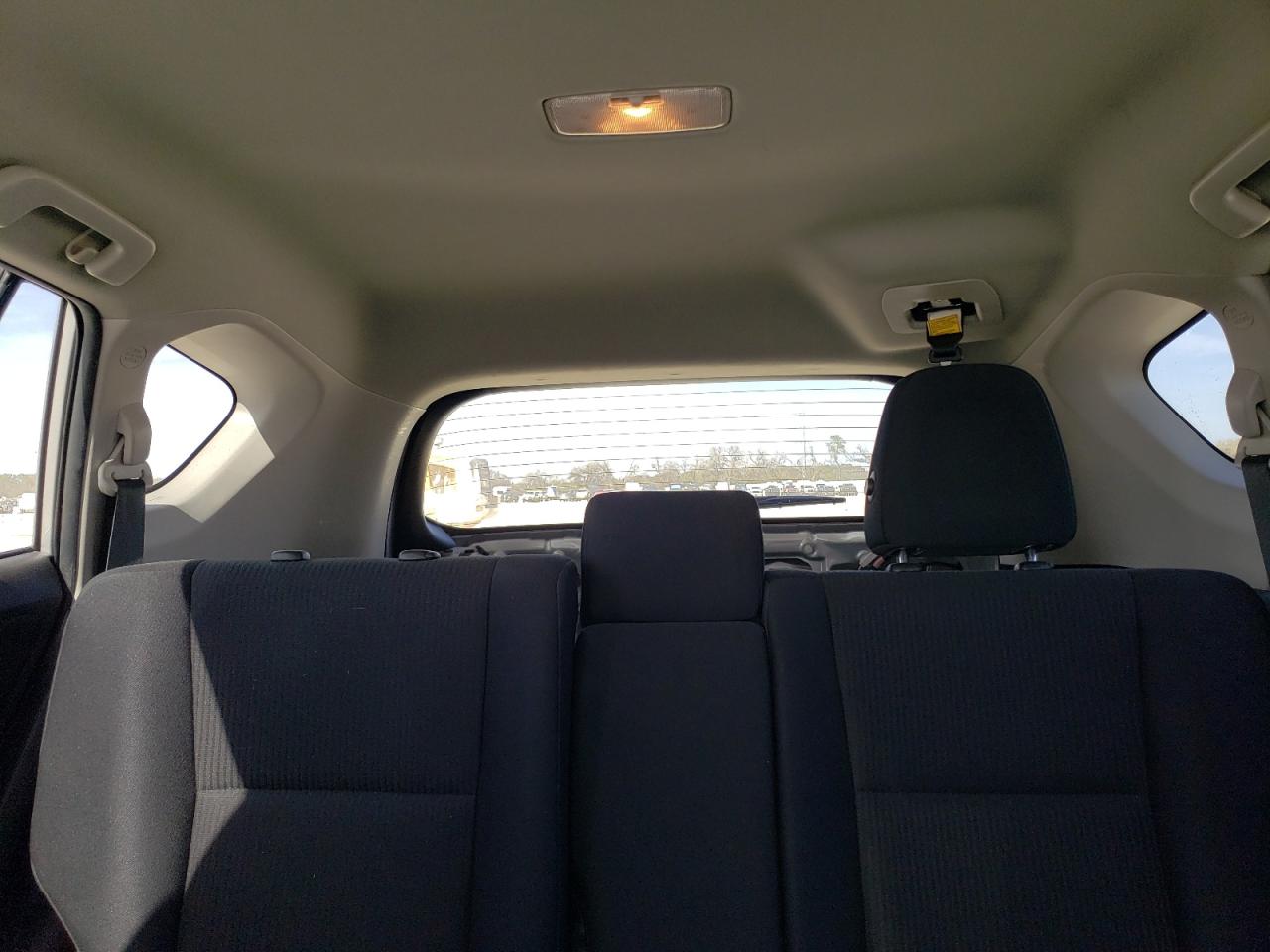2015 Toyota RAV 4 - Image 10