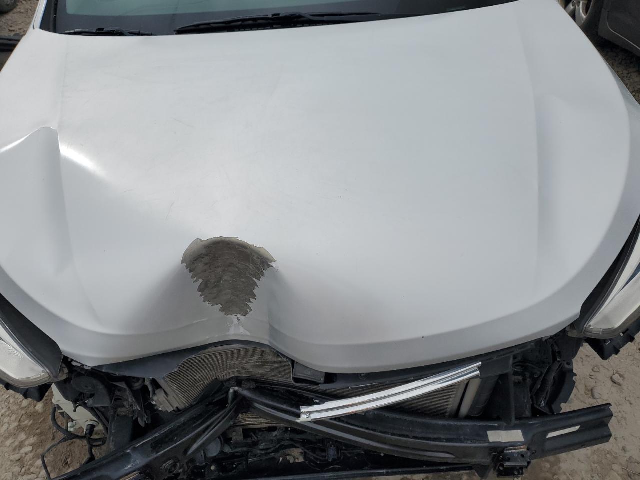 2013 Hyundai Santa Fe - Image 12