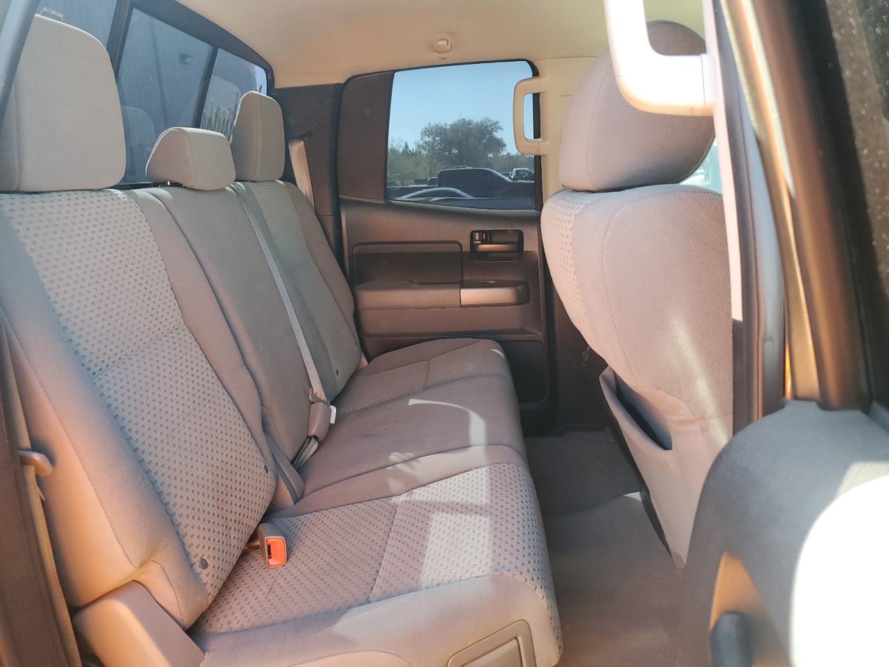 2011 Toyota Tundra - Image 10