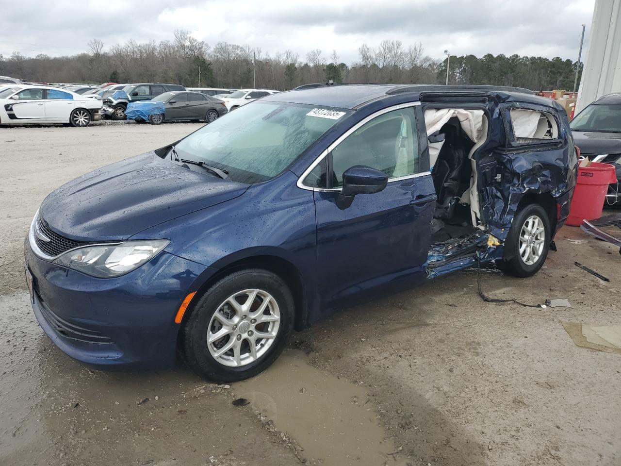2020 Chrysler Voyager Lxi იყიდება Montgomery-ში, AL - Side