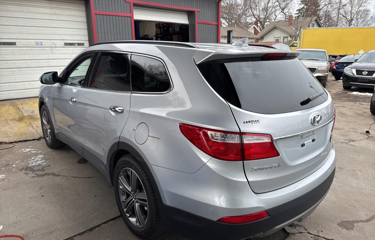 2013 Hyundai Santa Fe - Image 3