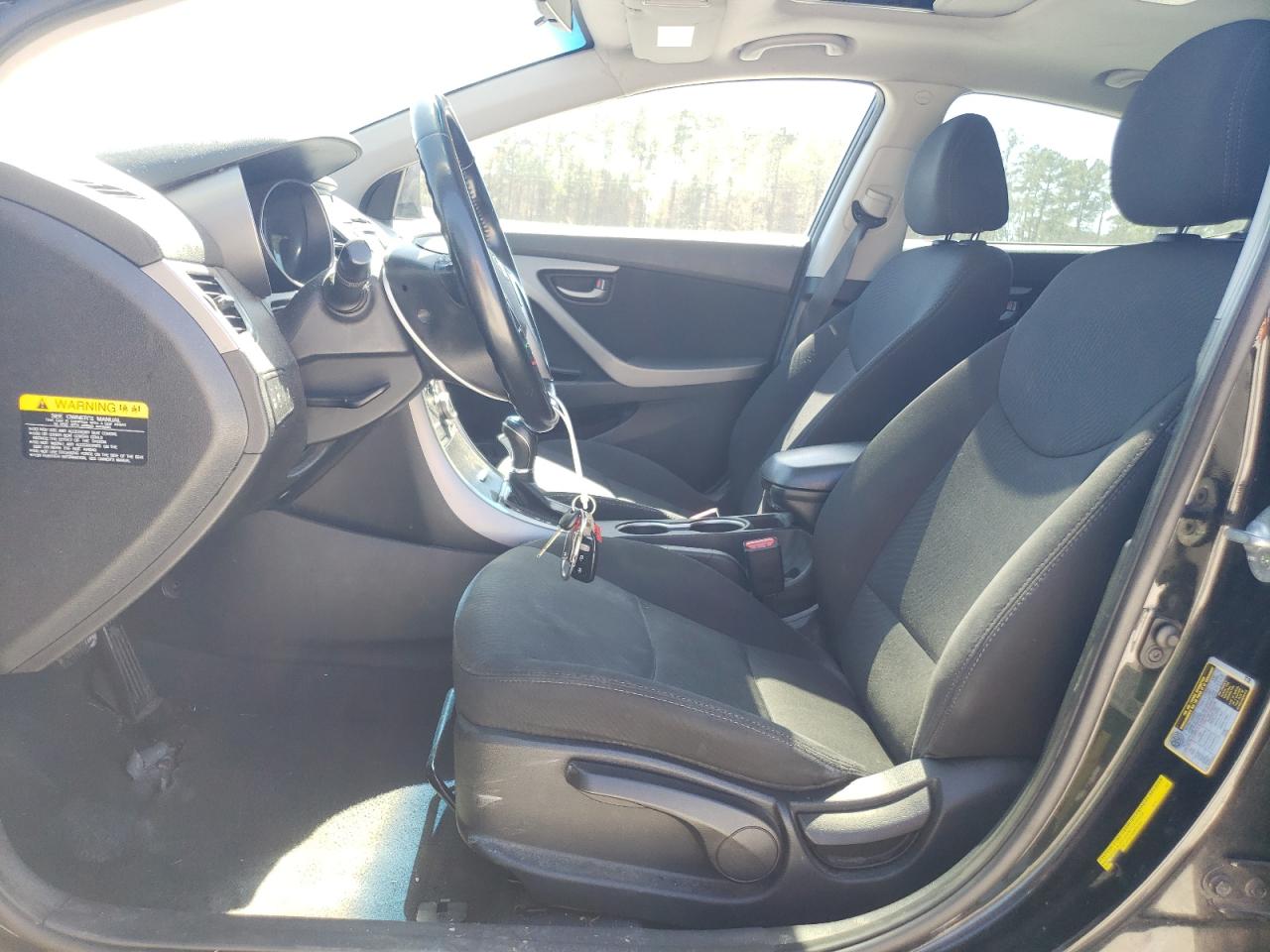 2015 Hyundai Elantra - Image 7