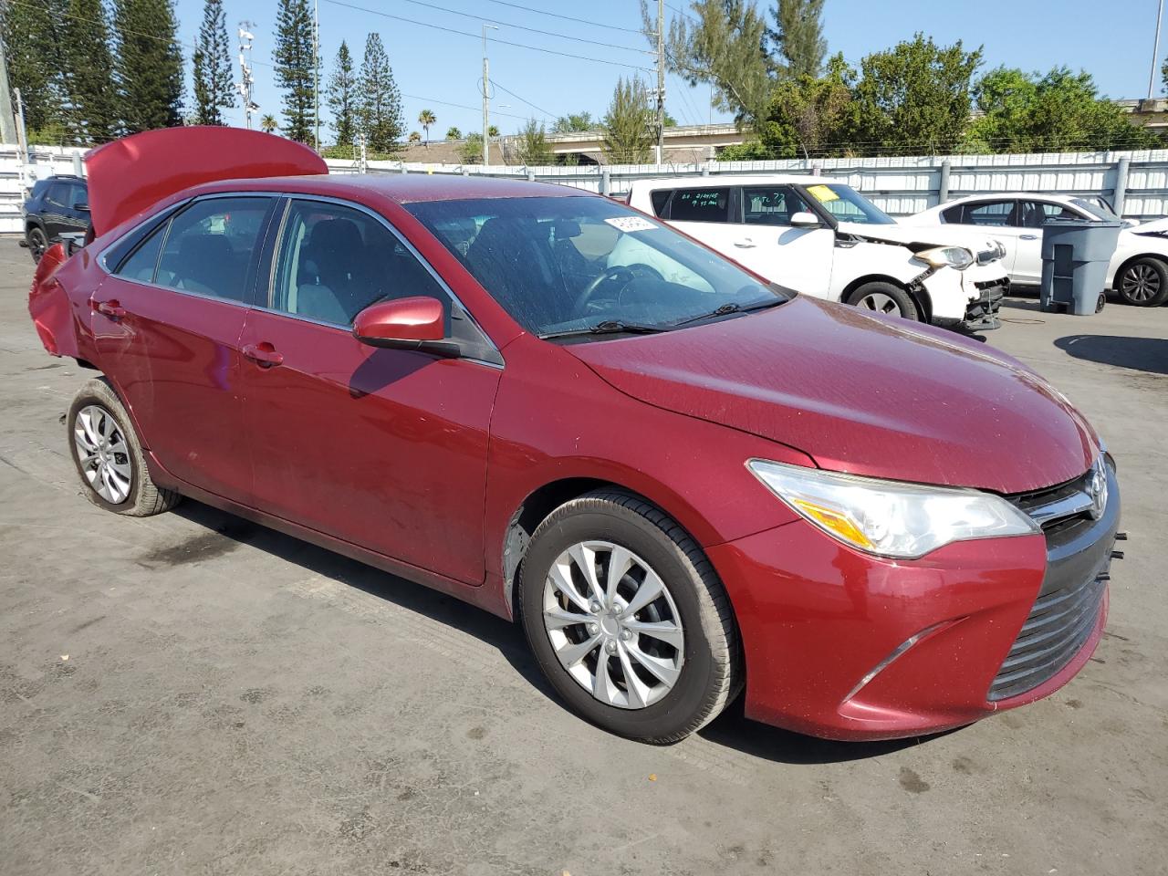 2017 Toyota Camry - Image 4