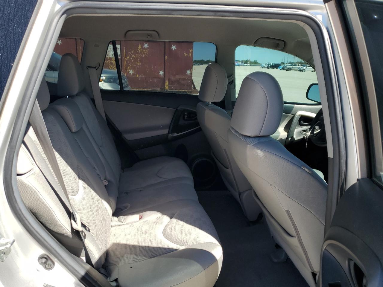 2012 Toyota RAV 4 - Image 11